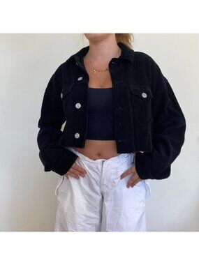 Forever 21 Cropped Jacket 100% Cotton Womens Size Medium Black Corduroy Raw Hem